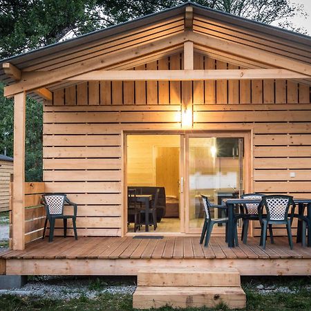 Domancy Camping L'Ecureuil - Mont-Blanc Village المظهر الخارجي الصورة