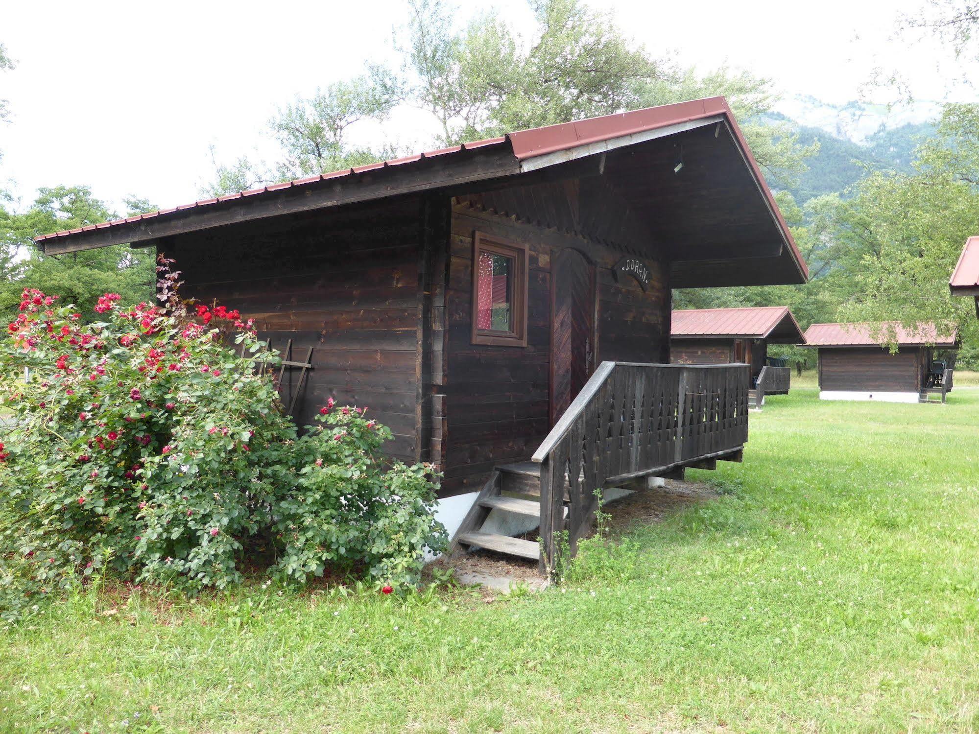 Domancy Camping L'Ecureuil - Mont-Blanc Village المظهر الخارجي الصورة