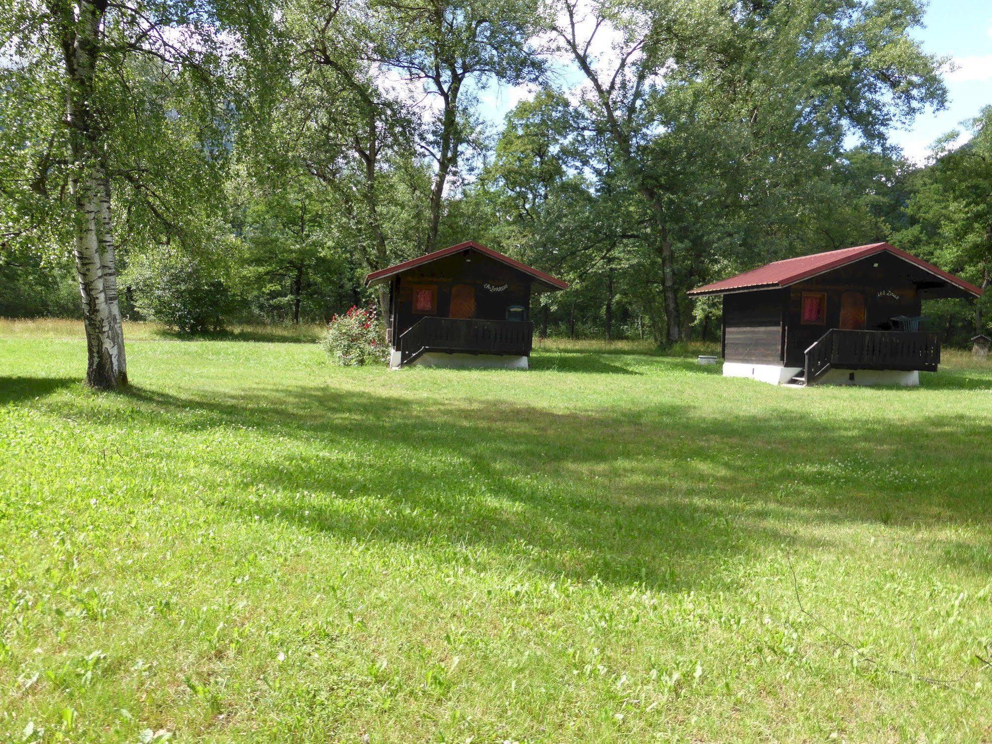 Domancy Camping L'Ecureuil - Mont-Blanc Village المظهر الخارجي الصورة