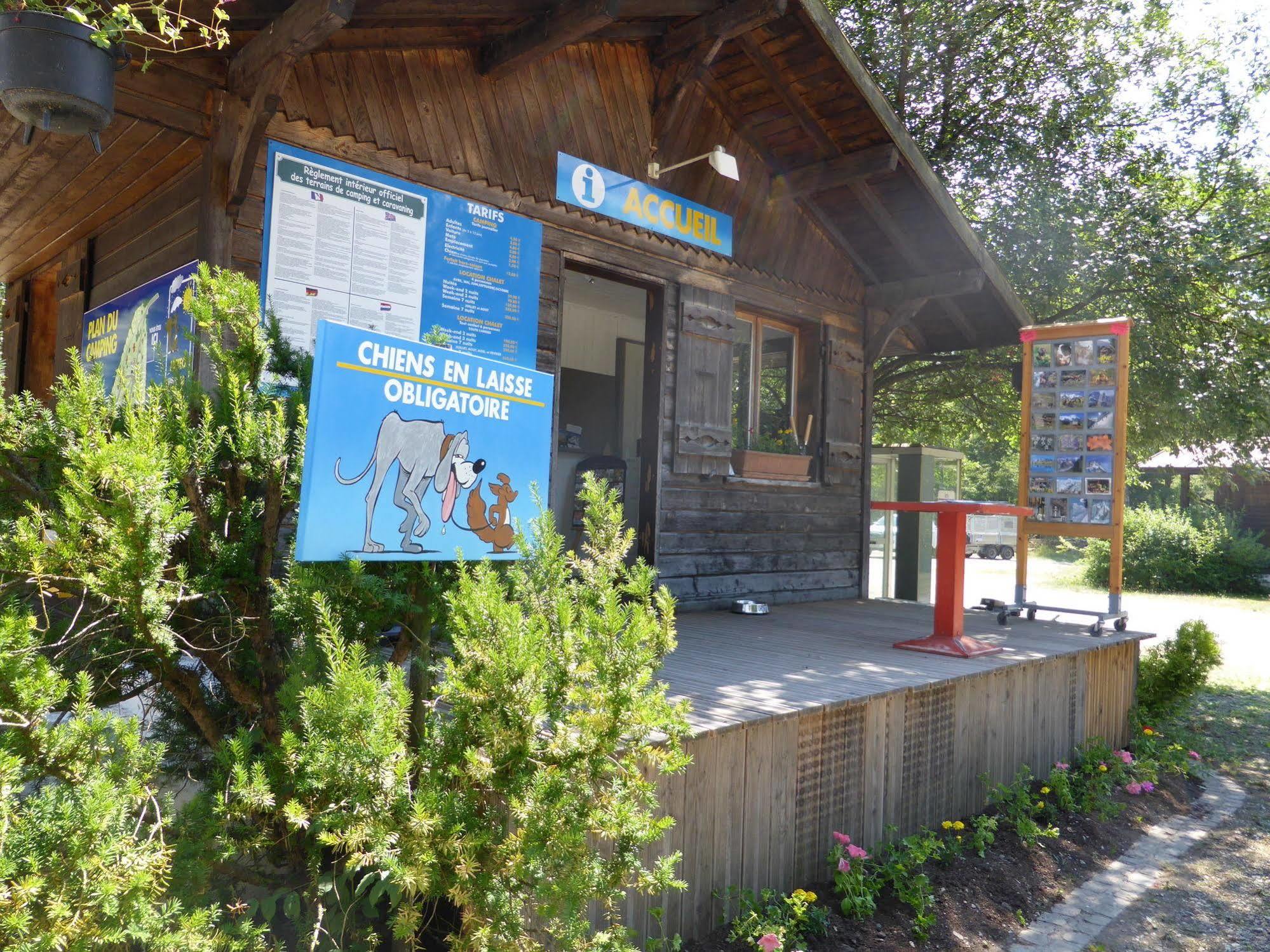Domancy Camping L'Ecureuil - Mont-Blanc Village المظهر الخارجي الصورة